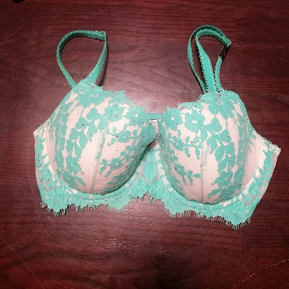 NWT DREAM ANGELS LINED DEMI